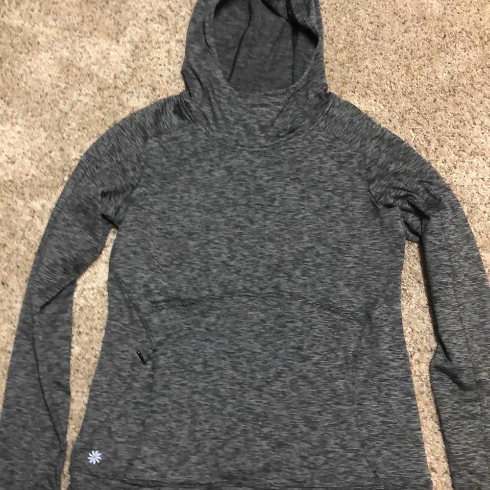 Athleta women’s medium top
